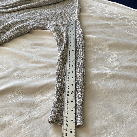 Abercrombie & Fitch Heather Gray Open Front Knit Long Sleeve Cardigan Sweater M‎ - Picture 12 of 15